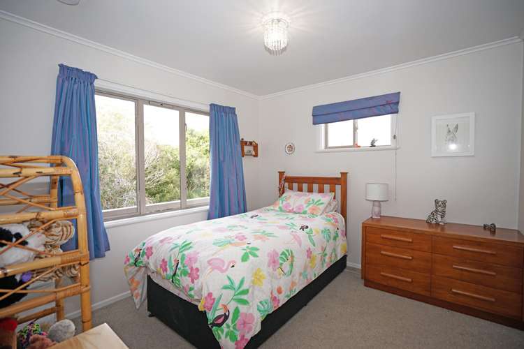 6 Kauri Road Birkenhead_13