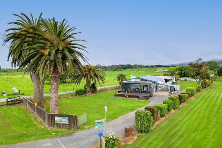 1335 East Coast Road Kaiaua_1