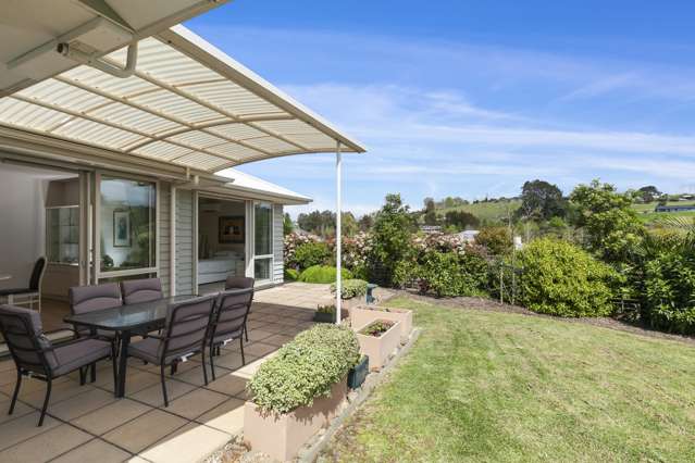 5 Laly Haddon Place Matakana_1