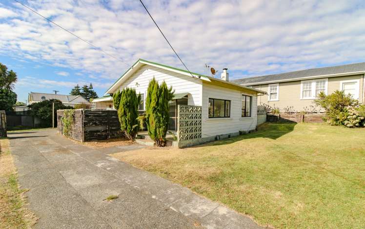 8 Manuka Street Castlecliff_12