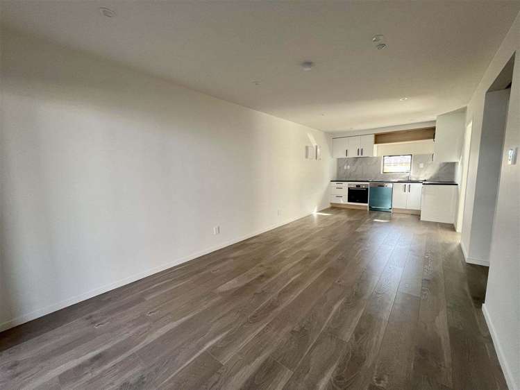 2/115 Swanson Road_0