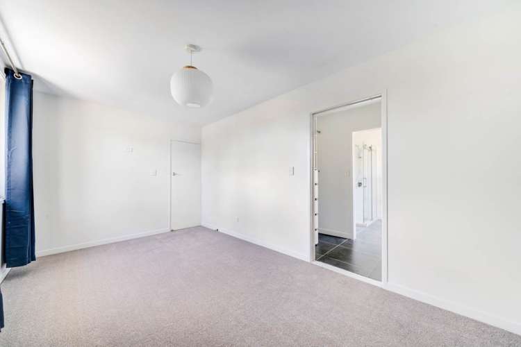 6 Ware Place Pakuranga Heights_11
