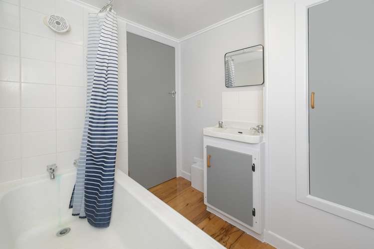 25 Landview Road Parkvale_23