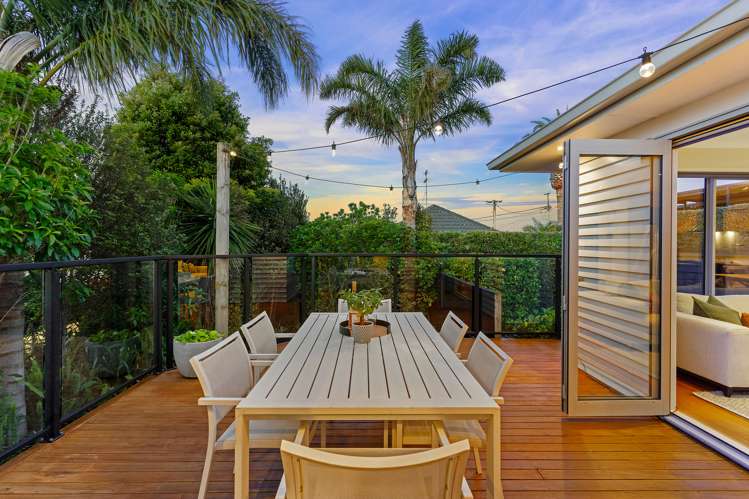 2/12 Beatrice Avenue Hillcrest_21