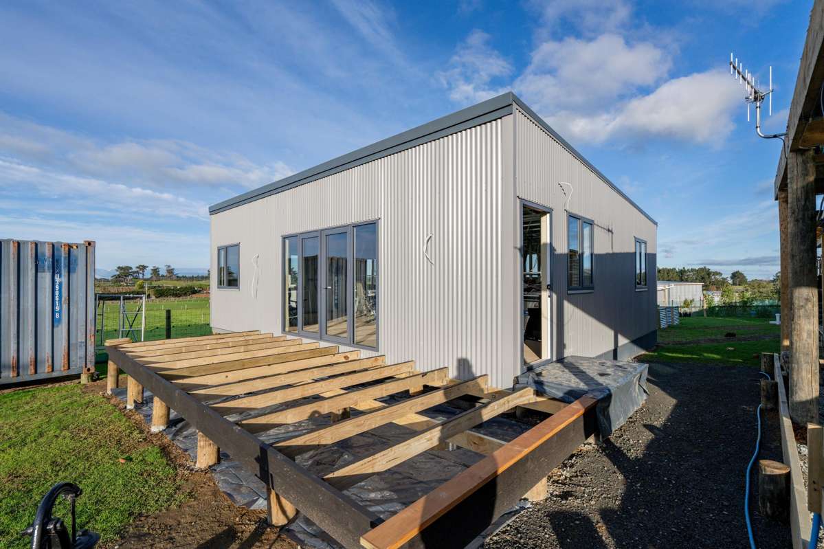 499 Avon Road_5