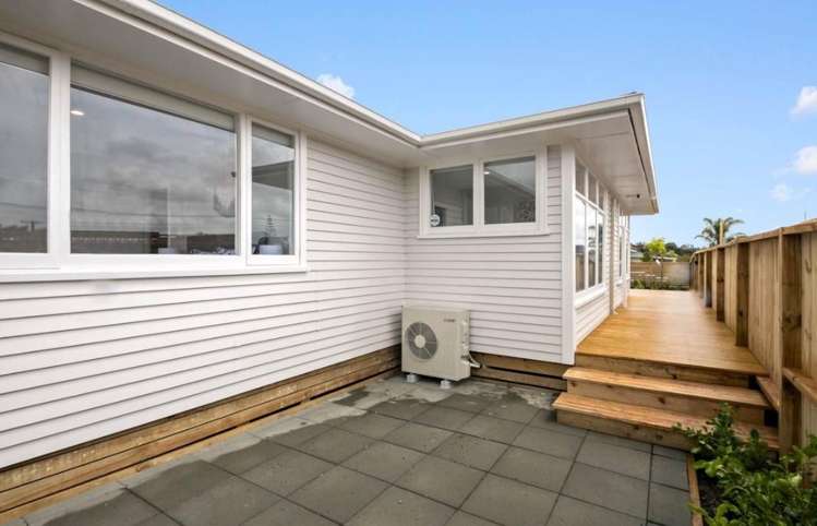 6 Crieff Place Te Atatū Peninsula_19