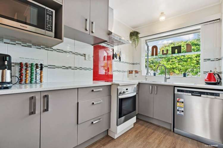 1/25 Glenmore Road Sunnyhills_4