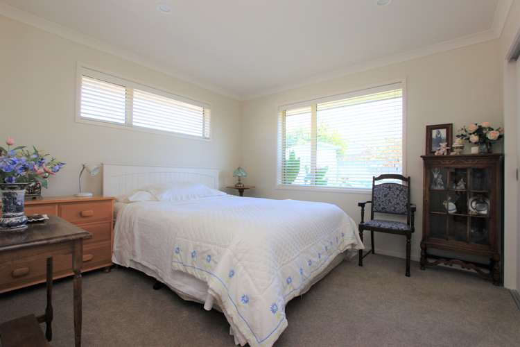 19 Korari Grove Redwoodtown_10