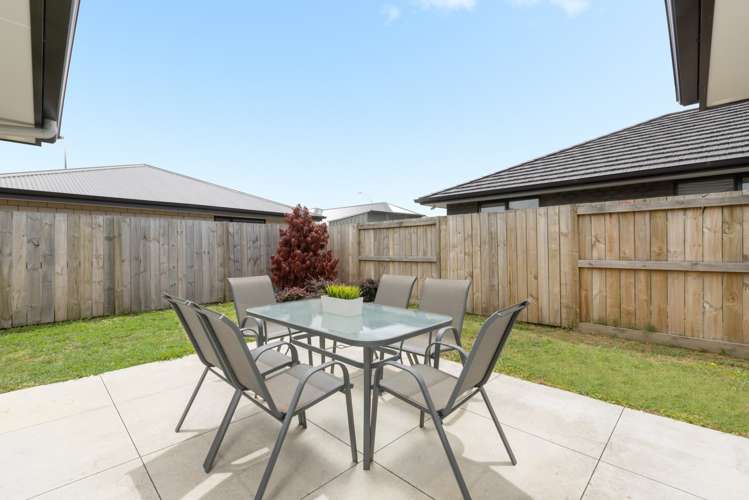 3 Cheyne Road Pyes Pa_16