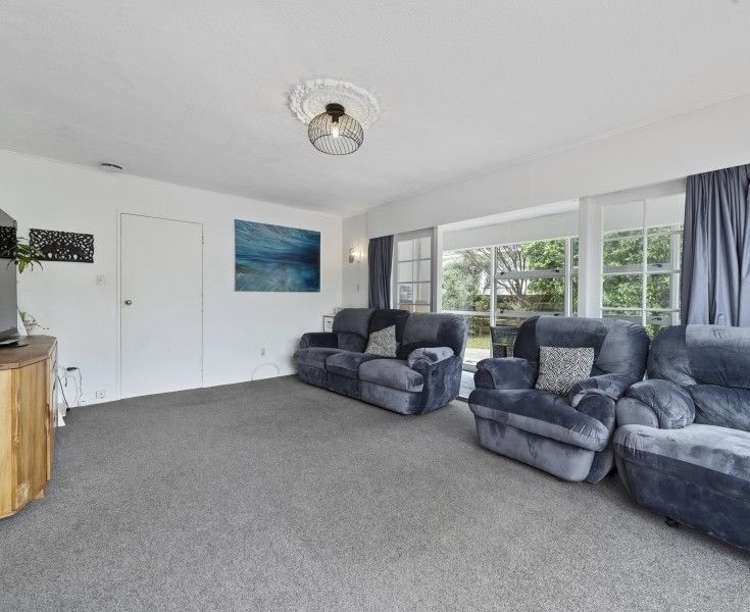 13 Kaponga Street Wainuiomata_7