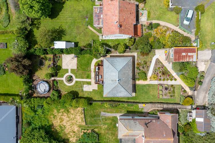 112 District Road Green Island_27