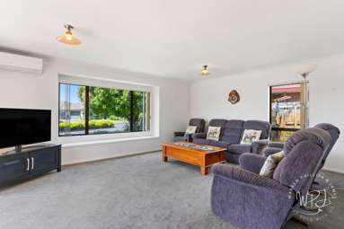 99 Rushgreen Avenue_2