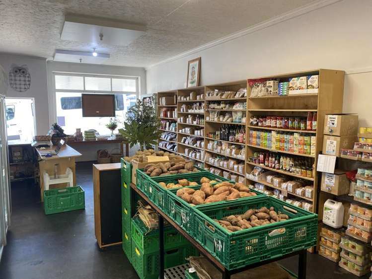 193 Ranolf Street Glenholme_3