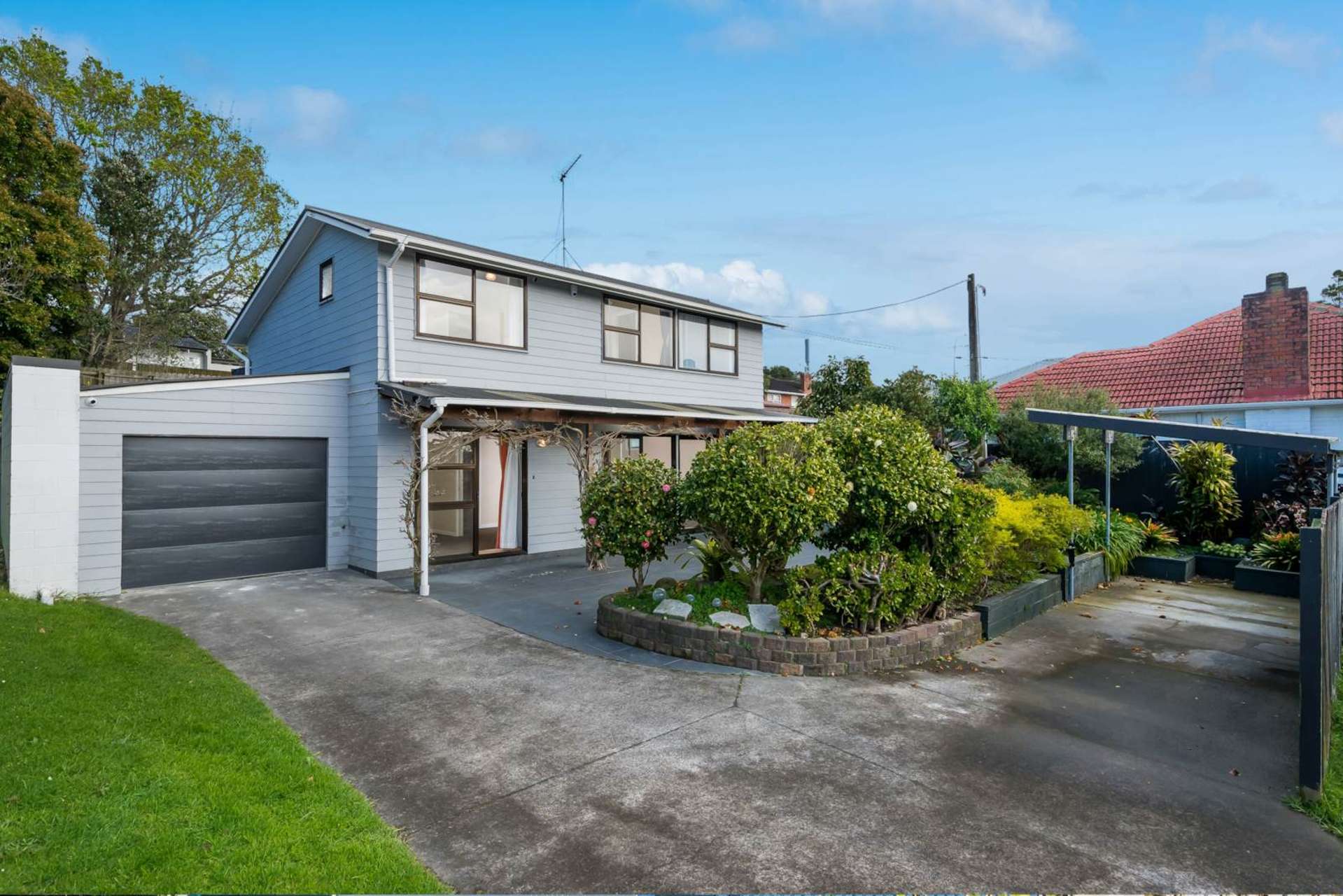 2/7 Chivalry Road Glenfield_0