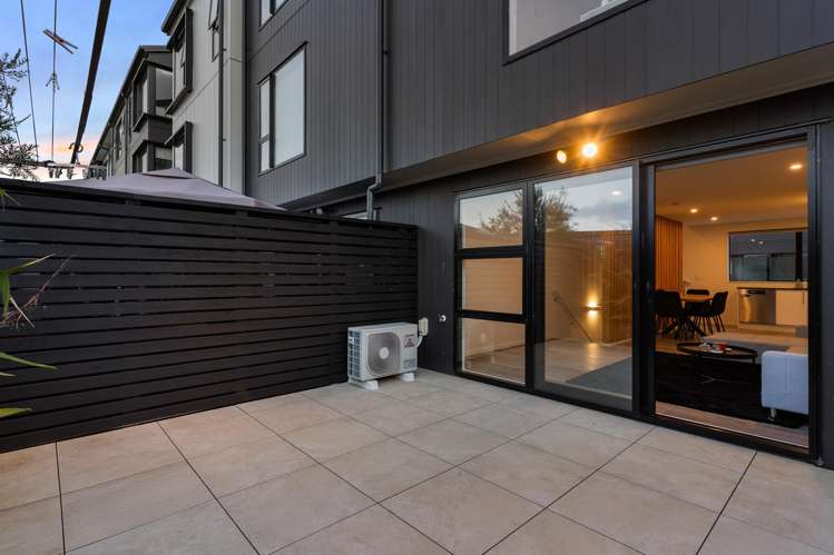 27 Ara Mara Hua Henderson_20