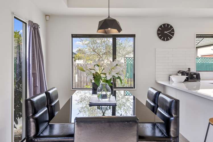 2/118 Innes Road Saint Albans_9