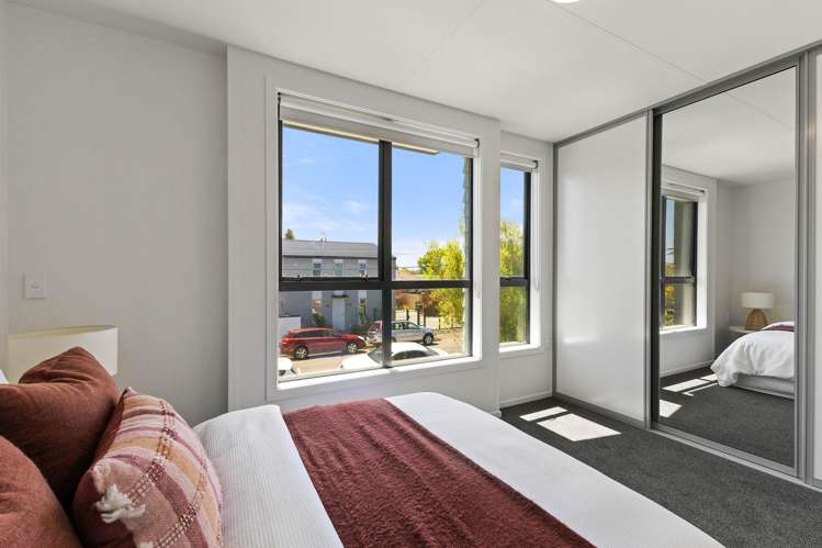 13/14 Buffon Street Waltham_15