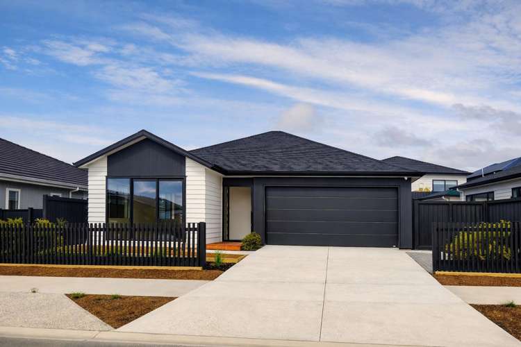 23 Tukutata Crescent_0