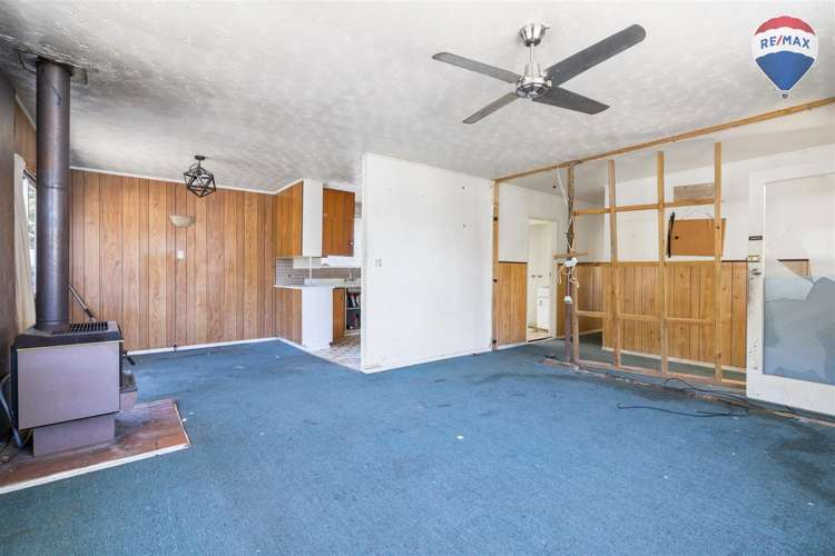 122 Hair Street Wainuiomata_6