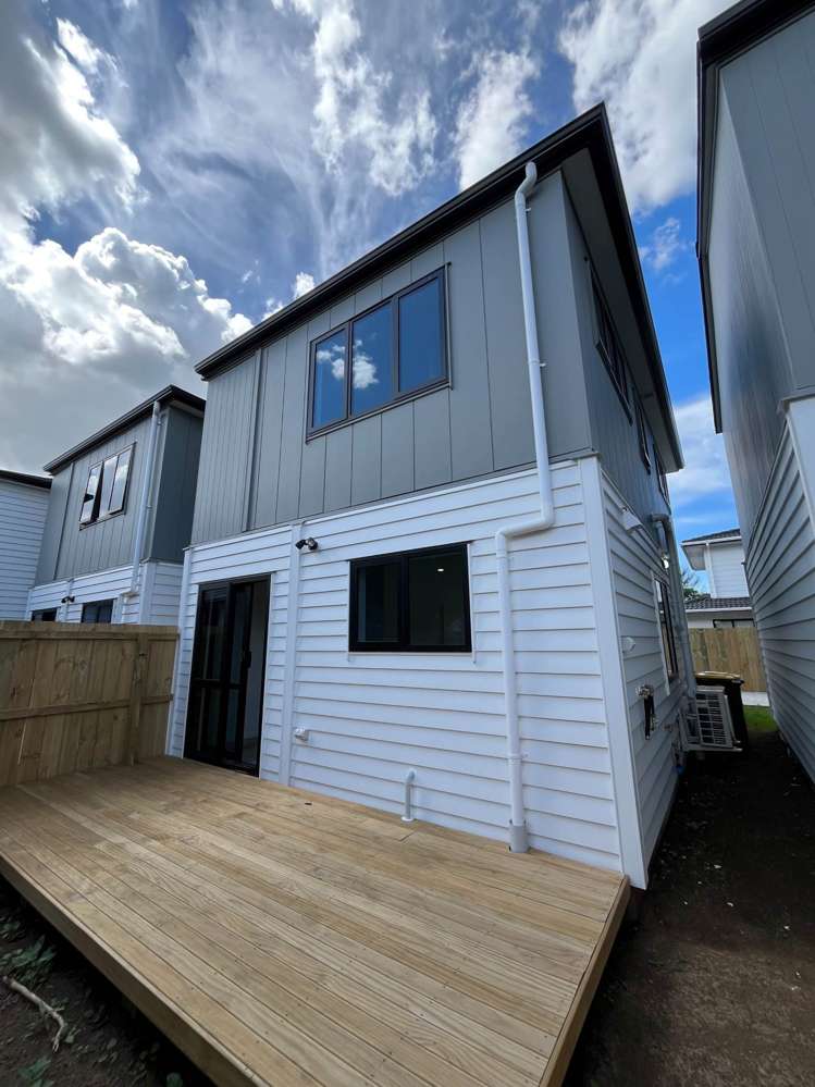 7D Chelburn Crescent Mangere East_6