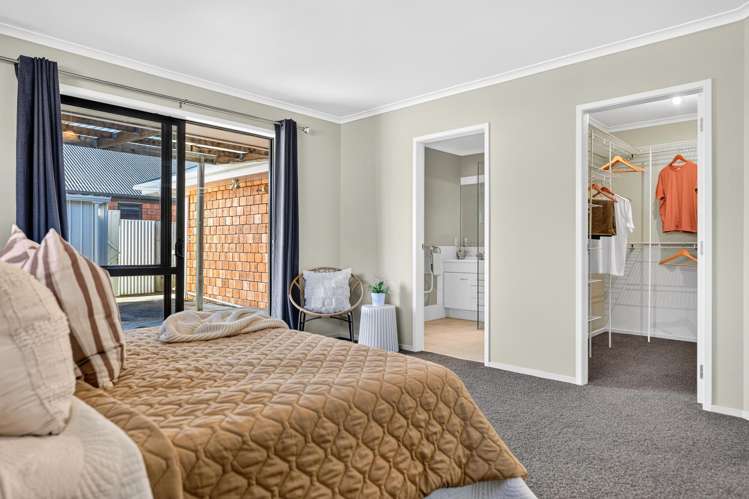 94 Wentworth Drive Rototuna North_13