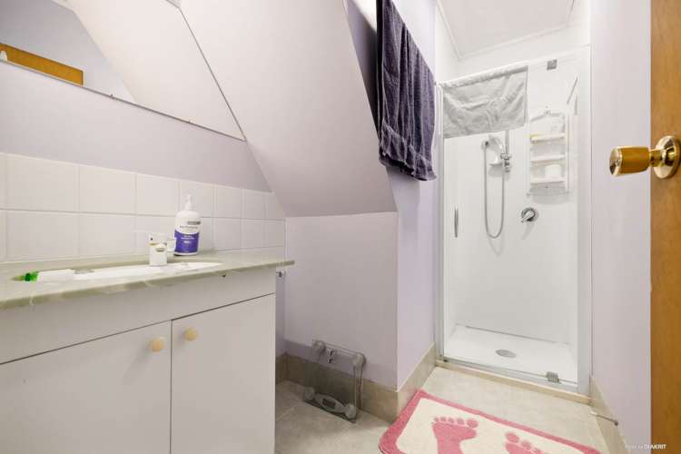 4/14 Howlett Street Waterview_9