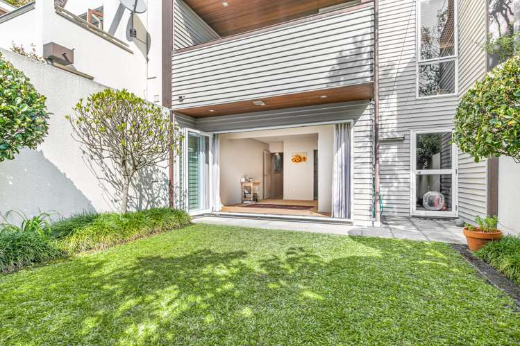 2/20 Cleveland Road Parnell_12