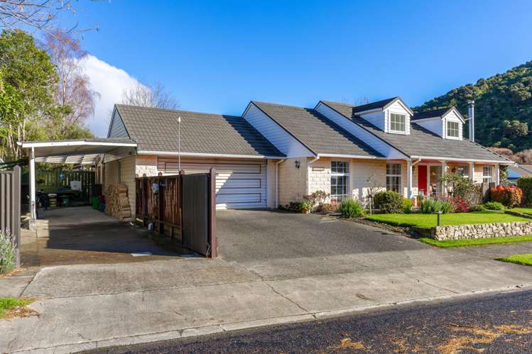 16 Huia Street Waikawa Picton_27