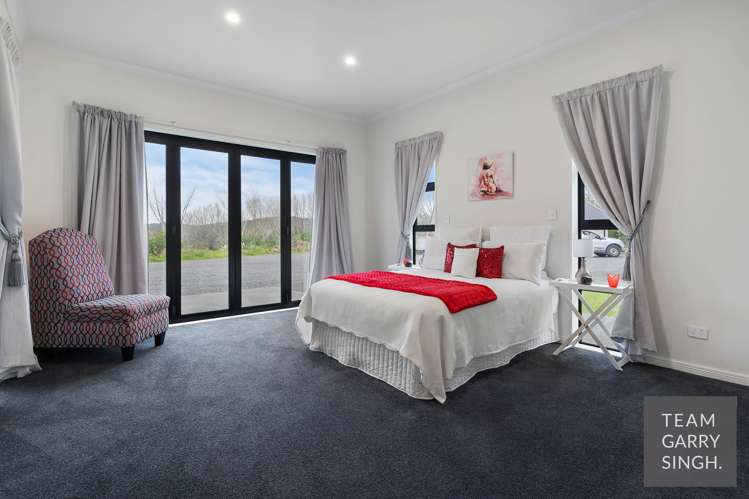 12 Judge Richardson Drive Opaheke_12