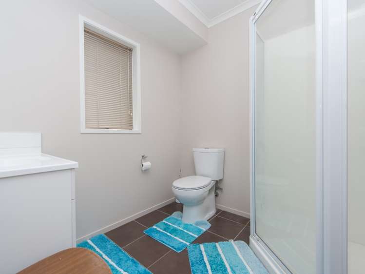 6 Sarah Court Rototuna North_9