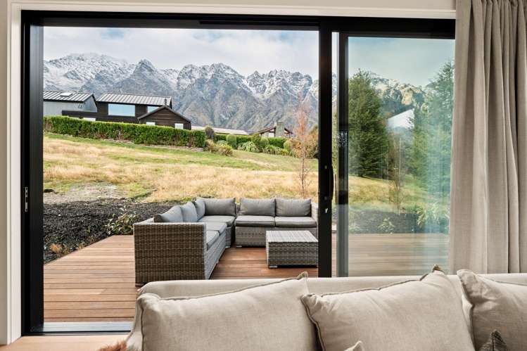 13 Soudley Court Jacks Point_10