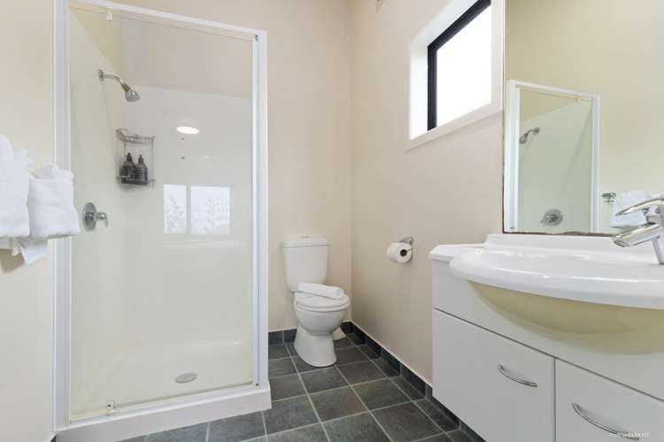 12/685 Karioitahi Road_5