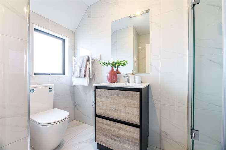 4/19 Kingdale Road Henderson_5