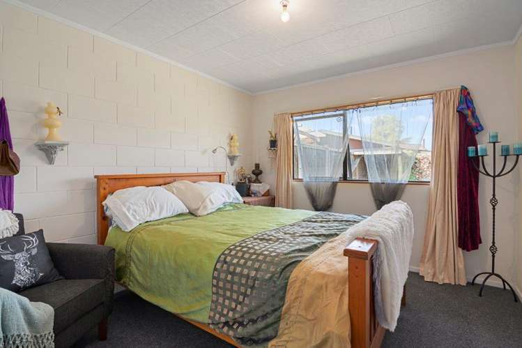 2/650 Main Road Stoke Stoke_6