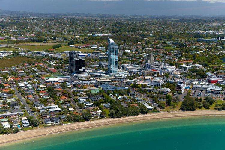 3/19 Lake Pupuke Drive Takapuna_14