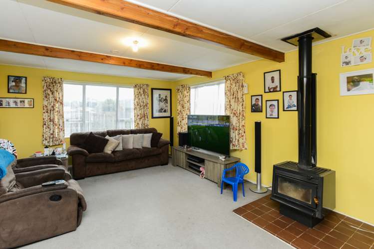 6 Latham Stubbs Crescent Waipawa_5