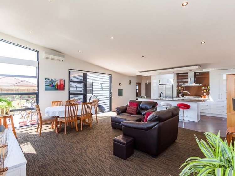 39 Liberty Grove Kelvin Grove_5