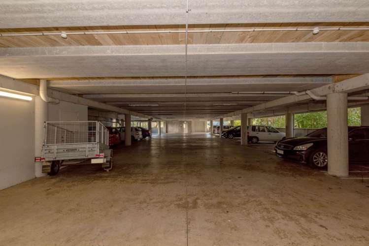 A21/210 Dairy Flat Highway Albany_16