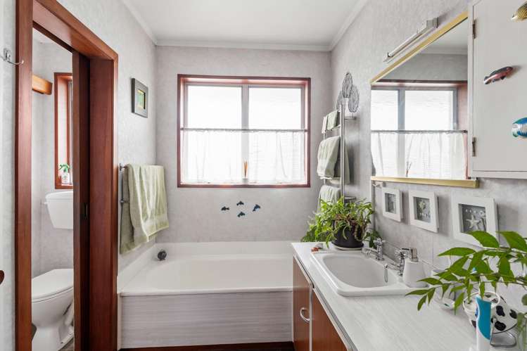 76 Luxmoore Road Marchwiel_14