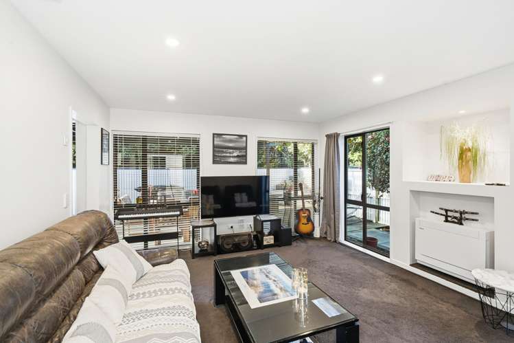 63 Chesterfield Mews Russley_10