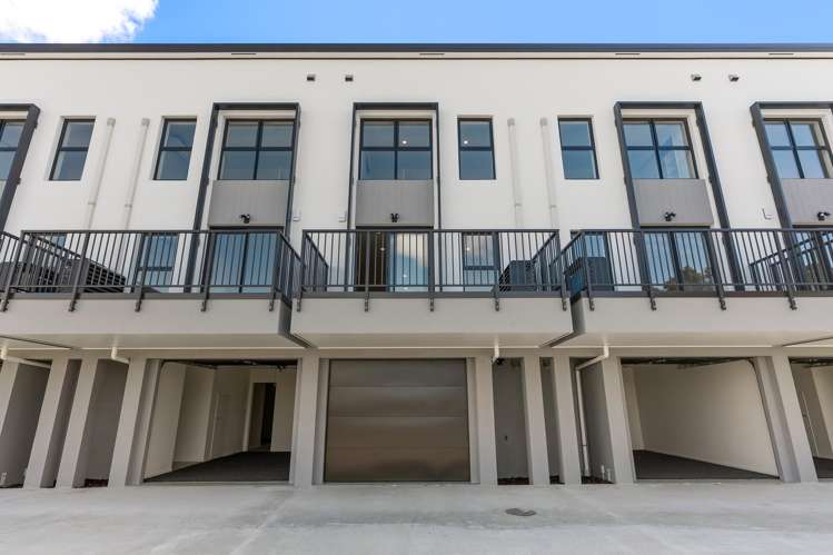 25 Warren Avenue Three Kings_27