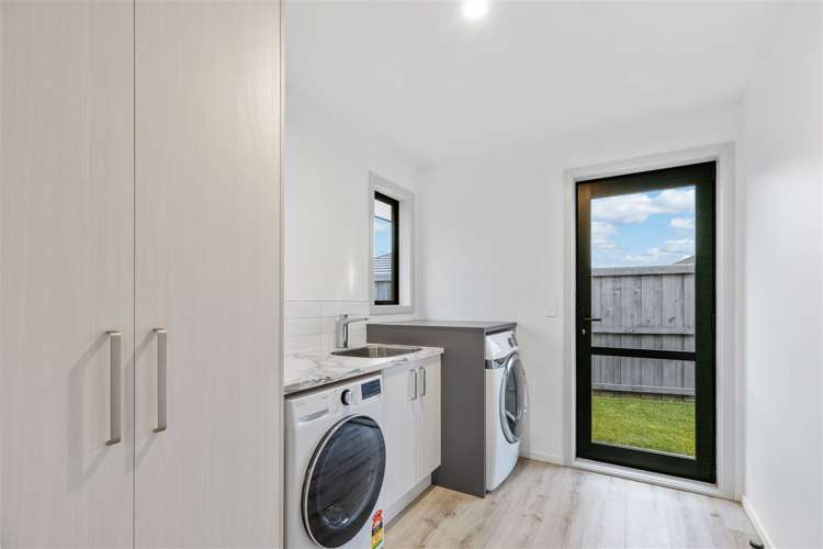 120 Northmoor Boulevard Rolleston_12