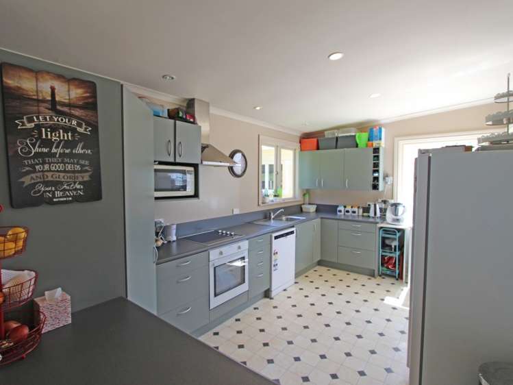 1530 Waihi Valley Road Pongaroa_10