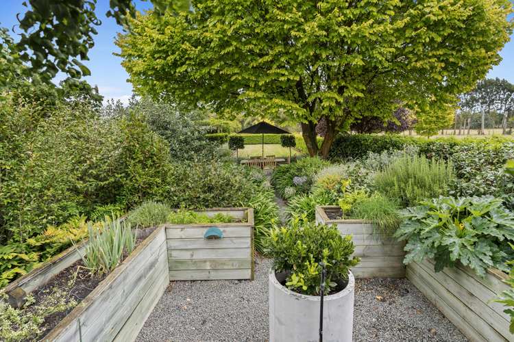 90 Mcgifferts Road Sefton_15