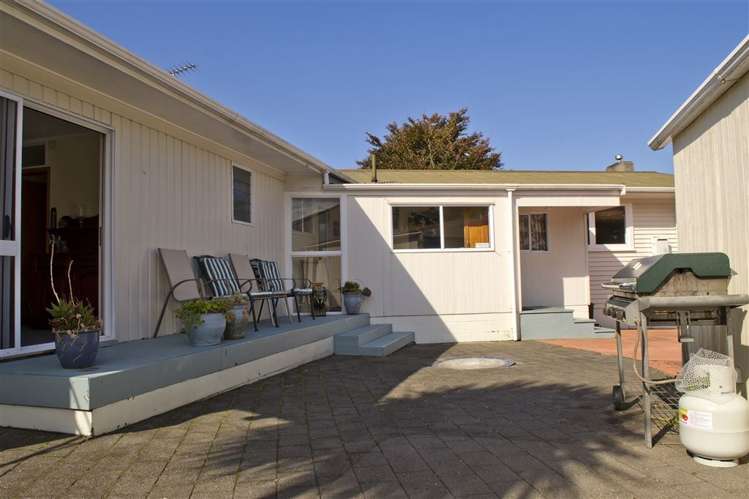 37 Kensington Road Waihi_24