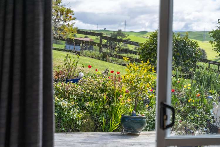 1156 Poihipi Road Oruanui_12