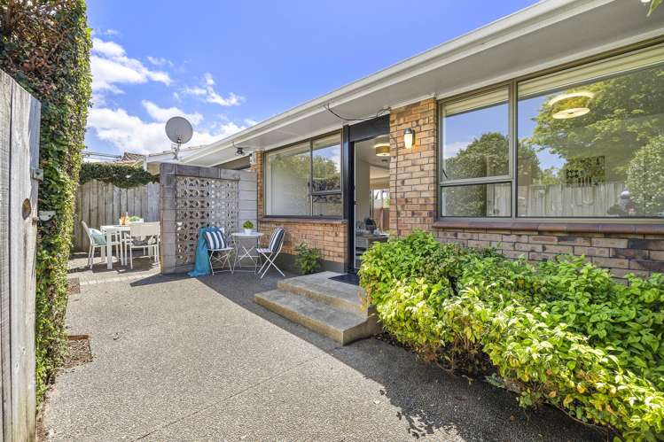 2/37 Peek Street Ellerslie_11