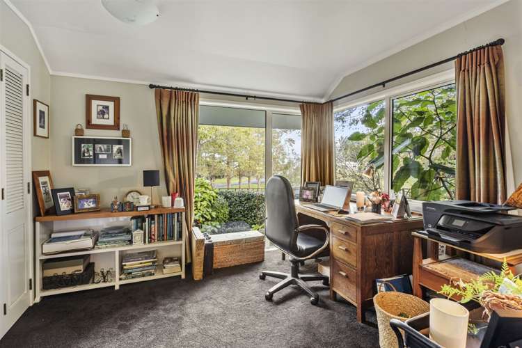 18 Beacon Road Riverhead_34