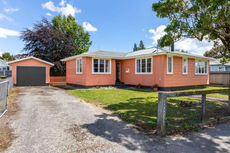 1 Churchill Street Pahiatua_15