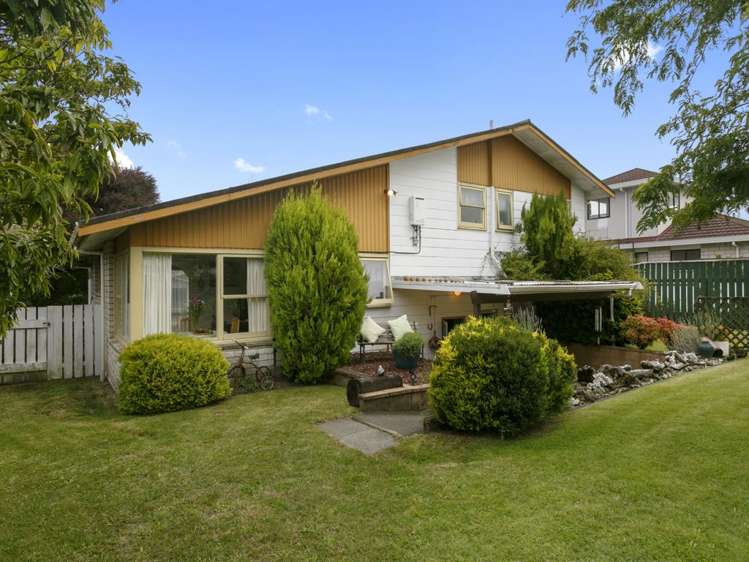 82 Hinemoa Avenue Taupo_4